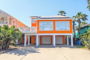 House (3 Bedrooms) | Interior - South Padre Home w/ Pool & Hot Tub: Walk to Beach! (South Padre Island)