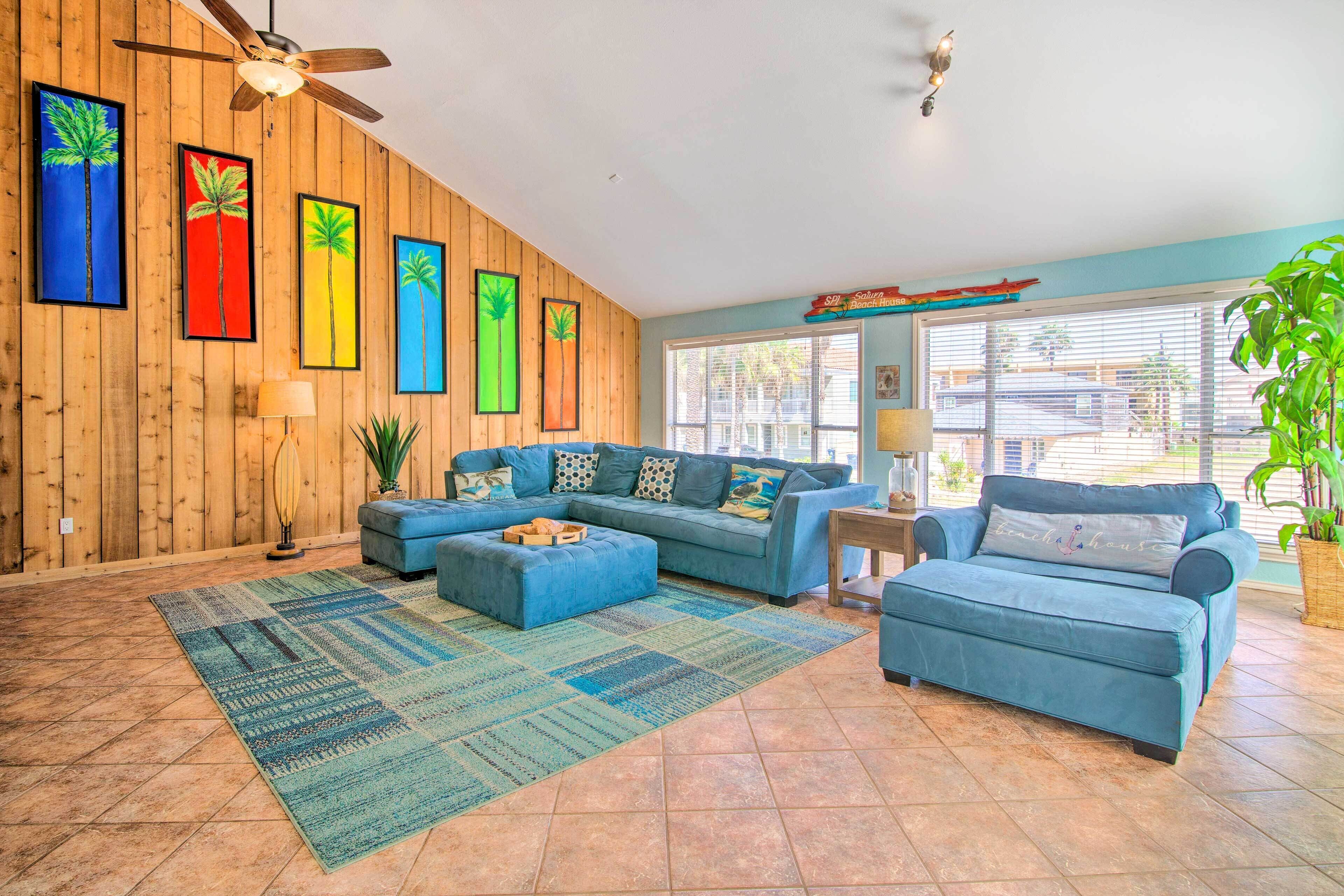 House (3 Bedrooms) | Front of property