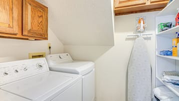 Apartment (3 Bedrooms) | Interior