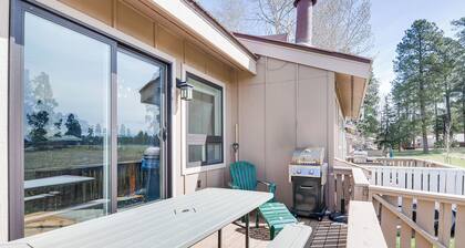 Pagosa Springs Condo w/ Grill, Near Wolf Creek!