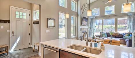 Casa (2 Bedrooms) | Interior