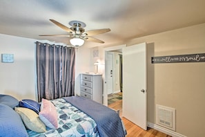 Cottage (1 Bedroom) | Interior - Lovely Tacoma Cottage w/ Fire Pit, Near Dtwn! (Tacoma)