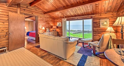 Waterfront Sekiu Escape - 9 Mi to Neah Bay!