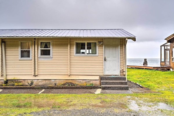 Waterfront Sekiu Escape - 9 Mi To Neah Bay! - Vancouver Island