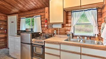 House (1 Bedroom) | Interior