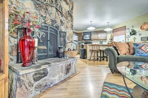 Apartment (2 Bedrooms) | Interior - Rustic Condo w/ Deck < 1 Mi to Angel Fire Resort! (Angel Fire)