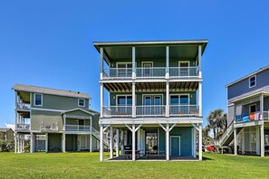 Interior - Breezy Galveston House w/ 2 Decks & Ocean Views! (Galveston)