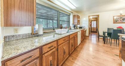 Ruidoso Vacation Rental Home: 15 Mi to Ski Apache