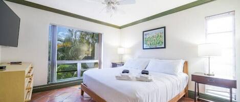 2 chambres, bureau, Wi-Fi gratuit, draps fournis