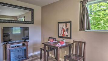 ุงูู
ูุดุฃุฉ ู
ู ุงูุฏุงุฎู