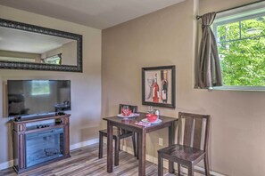 Apartment (1 Bedroom) | Interior