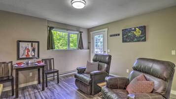 ุงูู
ูุดุฃุฉ ู
ู ุงูุฏุงุฎู