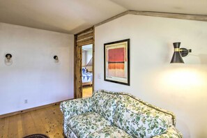 Interior - Cozy Sister Bay Getaway in Converted Barn! (Sister Bay)