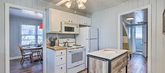 Tuscaloosa House 2 Mi to Coleman Coliseum!