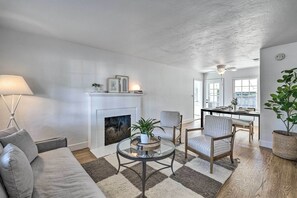 Living area - Cozy West Sacramento Getaway w/ Private Yard! (West Sacramento)