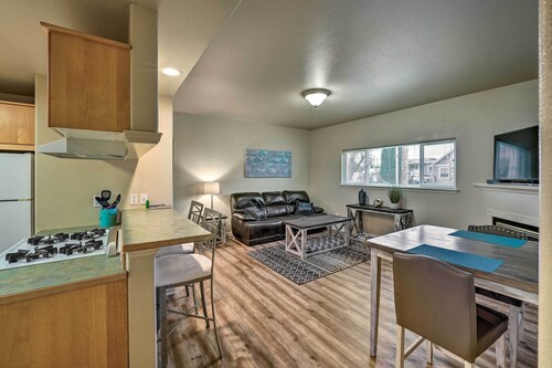 Central Apt: Private Fireplace & Patio Access