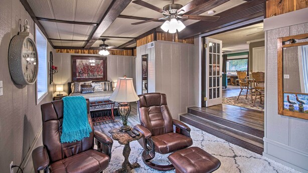 TV, fireplace - Cozy Grove Home < 2 Mi to Grand Lake Boating (Grove)