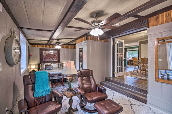 TV, fireplace - Cozy Grove Home < 2 Mi to Grand Lake Boating (Grove)