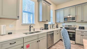 Cottage (4 Bedrooms) | Interior