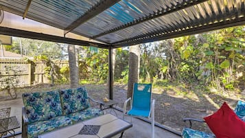 Cottage (2 Bedrooms) | Interior