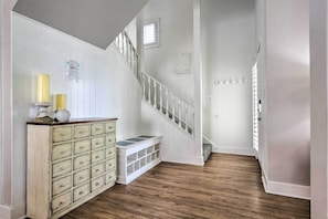 Maison (5 Bedrooms) | Intérieur