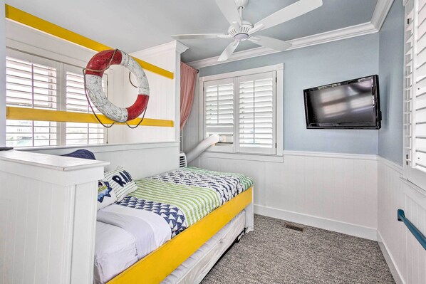 House (5 Bedrooms) | Interior - Grand Destin Getaway - Walk a Block to the Beach! (Destin)