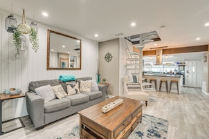 Casa (2 Bedrooms) | Interior