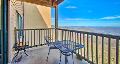 Wintergreen Condo w/ Balcony + Mountain Views!