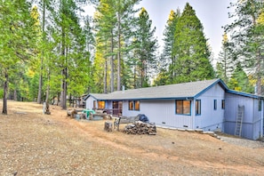 House (3 Bedrooms) | Interior - Near Fishing & Hiking: Pioneer Cabin w/ Decks (Pioneer)