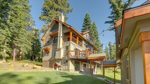 บ้านพัก (5 Bedrooms) | ภายใน