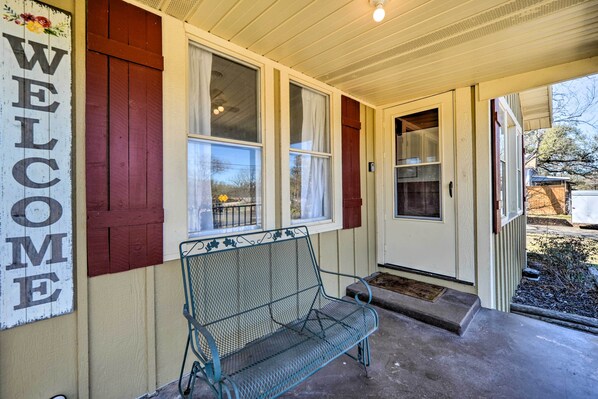 Interior - Charming Home Near Downtown Fredericksburg! (Fredericksburg)