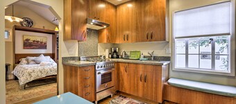 Updated Menlo Park English Tudor Garden Cottage!