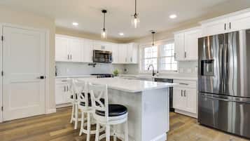 Rumah (3 Bedrooms) | Bagian depan properti