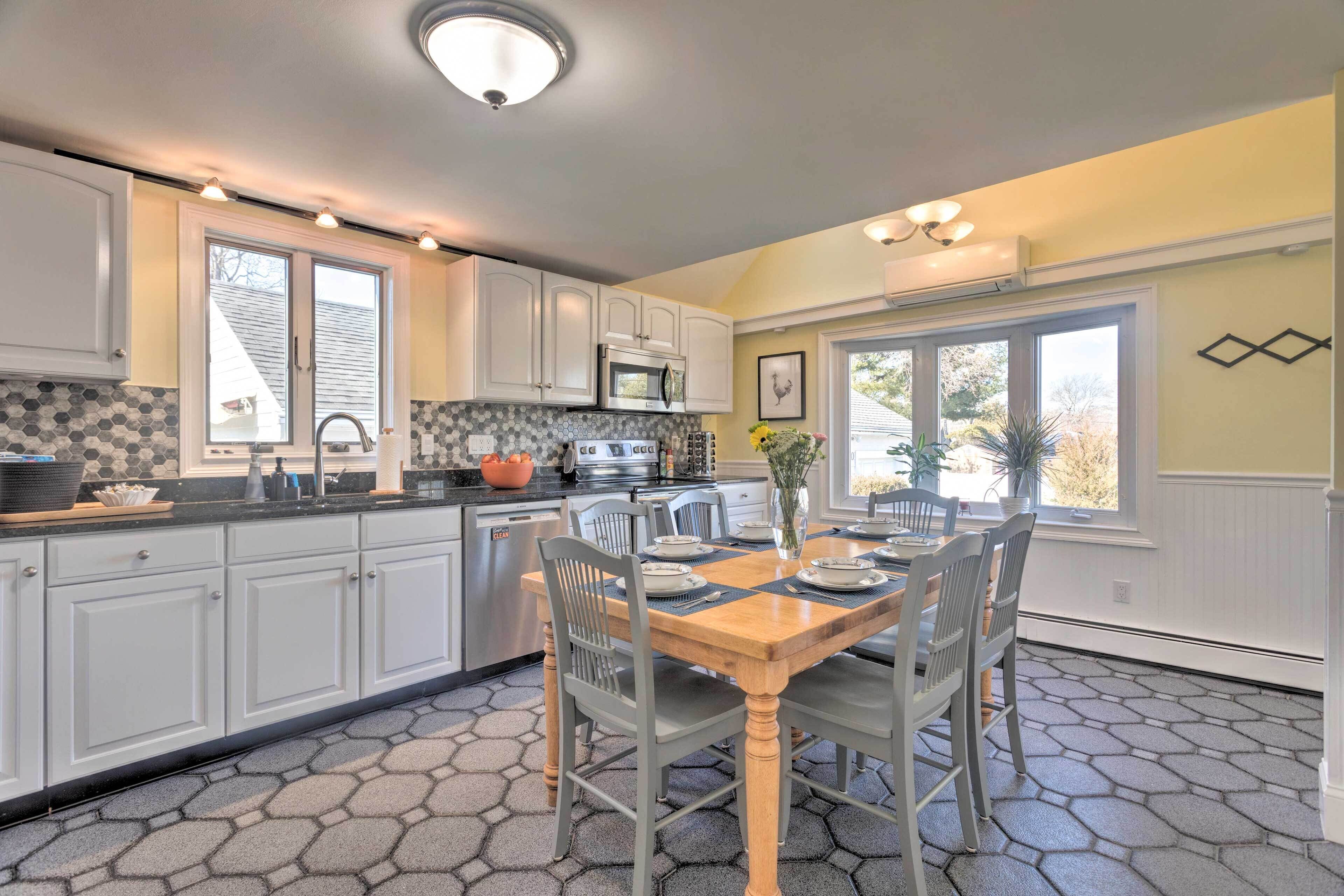 House (4 Bedrooms) | Interior