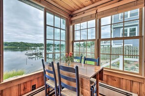 Cottage (2 Bedrooms) | Interior