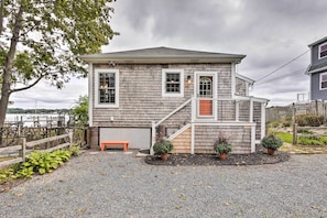 Cottage (2 Bedrooms) | Interior