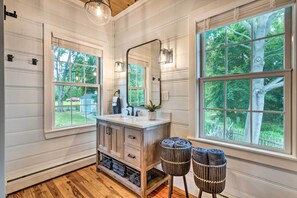 Cottage (2 Bedrooms) | Nội thất