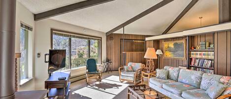 House (3 Bedrooms) | Front of property