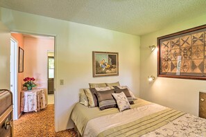 Interior - Woodsy Willow Creek Getaway w/ Pool & Deck! (Willow Creek)