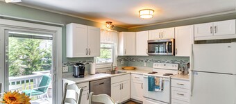 Bright Narragansett Beach Escape w/ Deck & Yard!