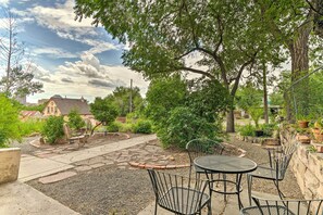 House (2 Bedrooms) | Interior - Central Colorado Springs Home w/ Alluring Backyard (Colorado Springs)