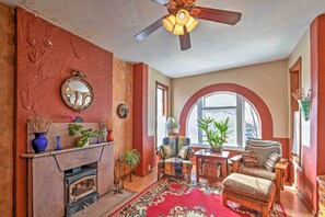 House (2 Bedrooms) | Interior - Central Colorado Springs Home w/ Alluring Backyard (Colorado Springs)