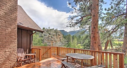 'peaceful Pines' Estes Park Home: Longs Peak View
