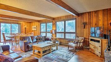 Rumah (4 Bedrooms) | Interior