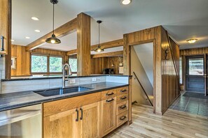 Nhà (4 Bedrooms) | Nội thất