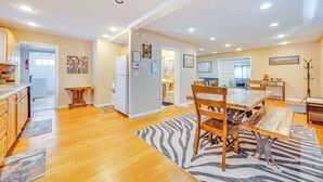 Interior - Cozy Colorado Springs Home Near Garden of the Gods (Colorado Springs)