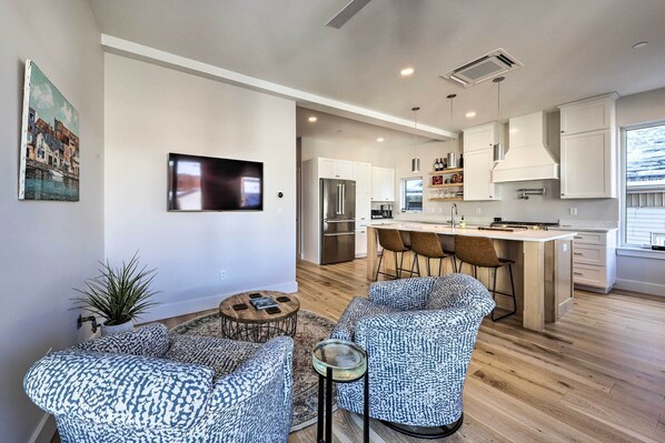 House (3 Bedrooms) | Interior - Spacious Portland Home: Walk Downtown! (Portland)