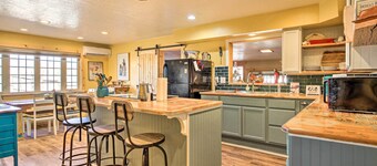 ที่พักมหัศจรรย์ที่ San Ysidro พร้อมระเบียงใหญ่!