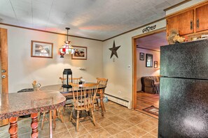 Dining - Beach Lake Cabin on Delaware River w/ Sunroom! (Beach Lake)