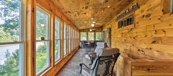 德拉瓦河畔海灘湖小屋，附日光室
